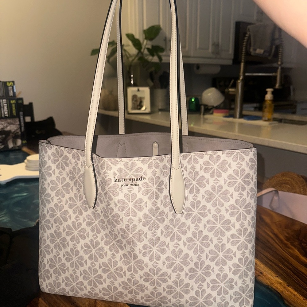 Kate Spade White and Gray Floral Tote